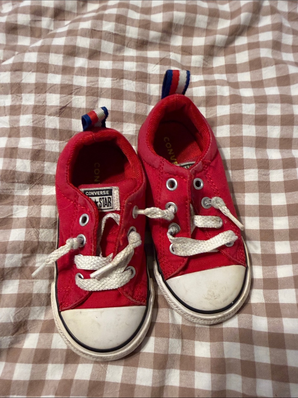 Converse Kids Red Canvas Low-Top Sneakers with White Toe Caps